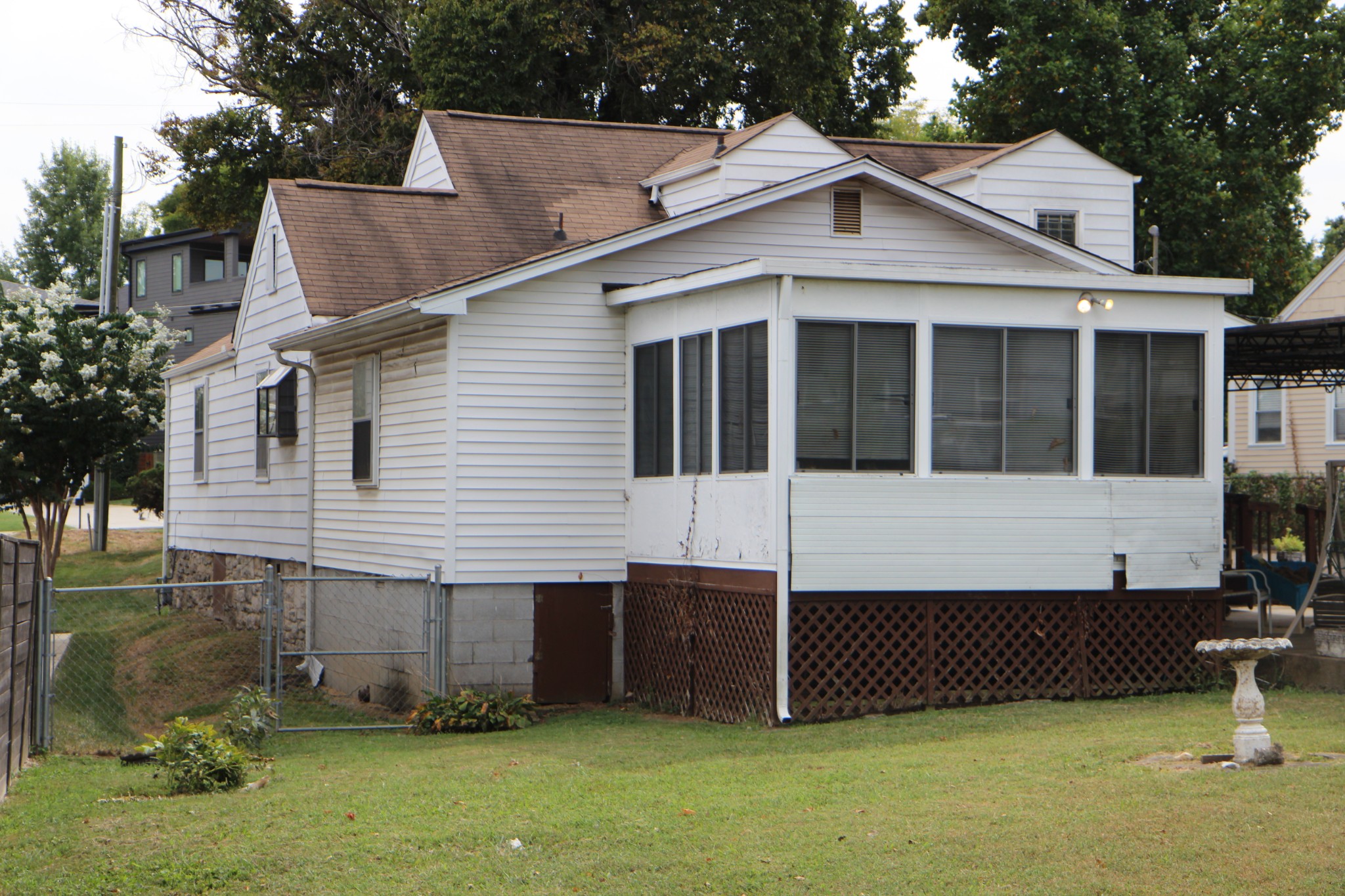 831 Dewees Ave, Nashville, TN 37204