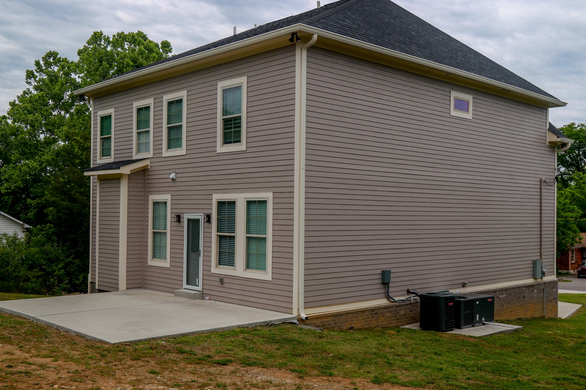 709 Moormans Arm Rd, Nashville, TN 37207