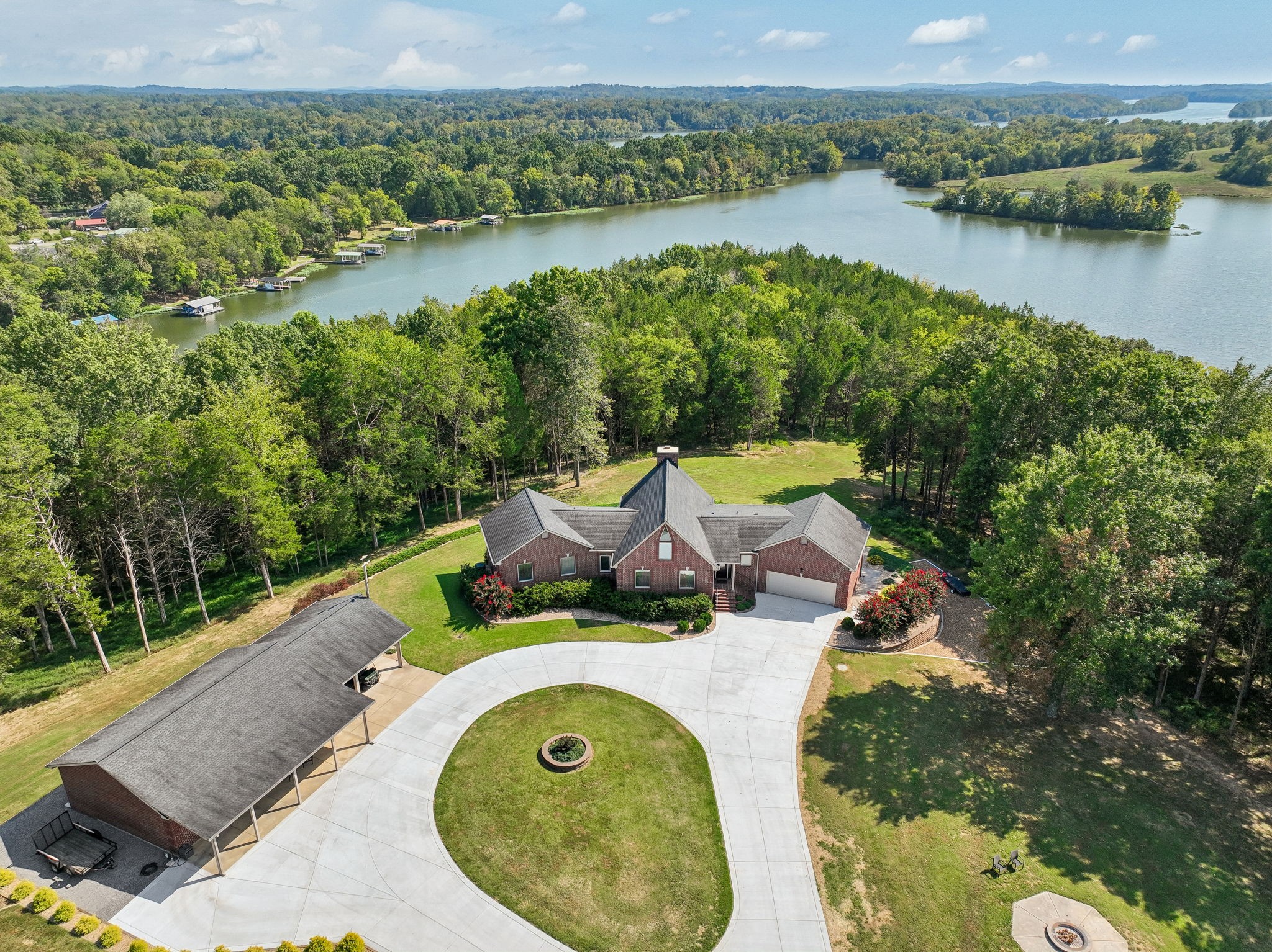 1139 S Wrights Ln, Gallatin, TN 37066