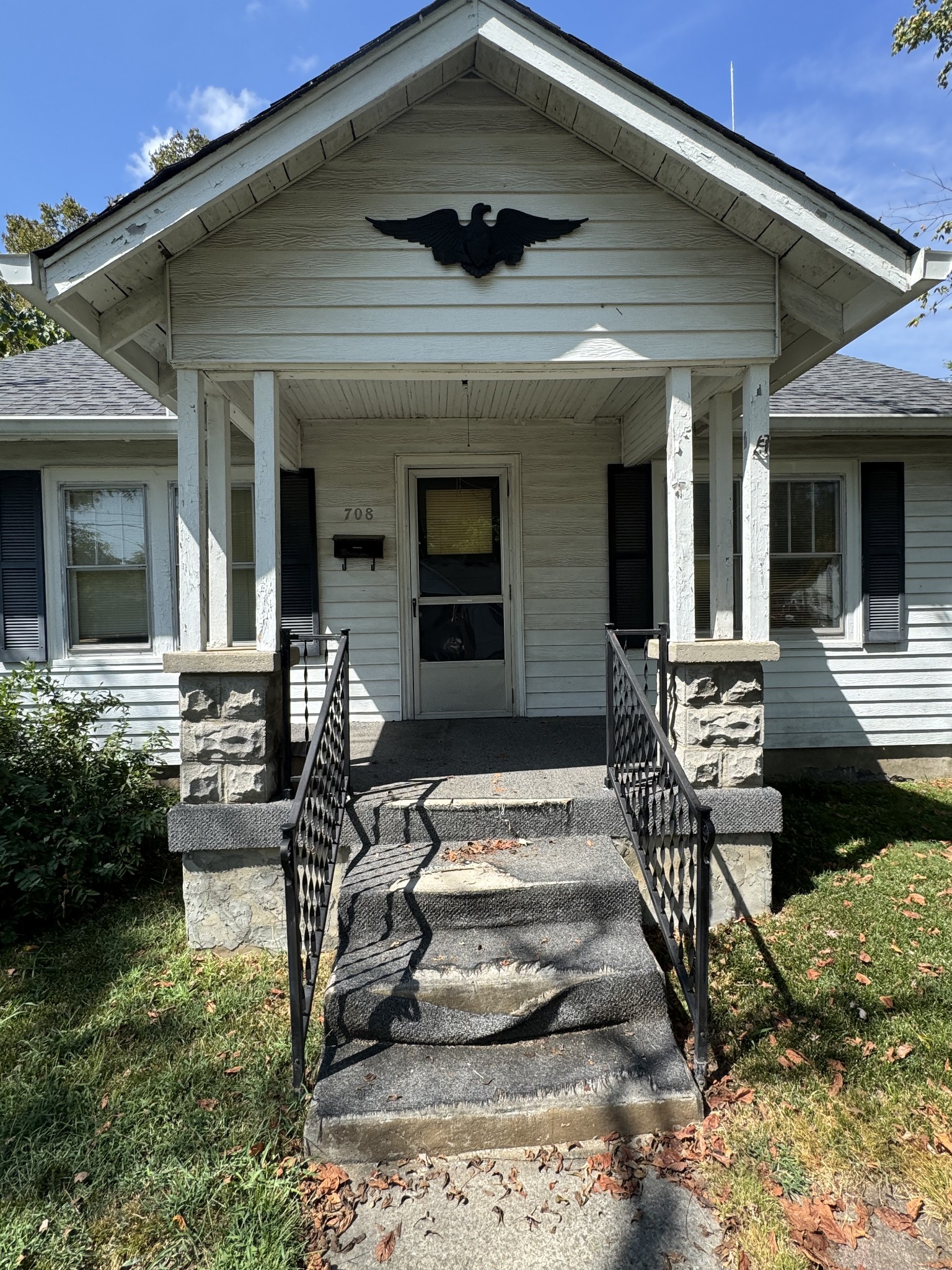708 N Greenwood Ext, Lebanon, TN 37087