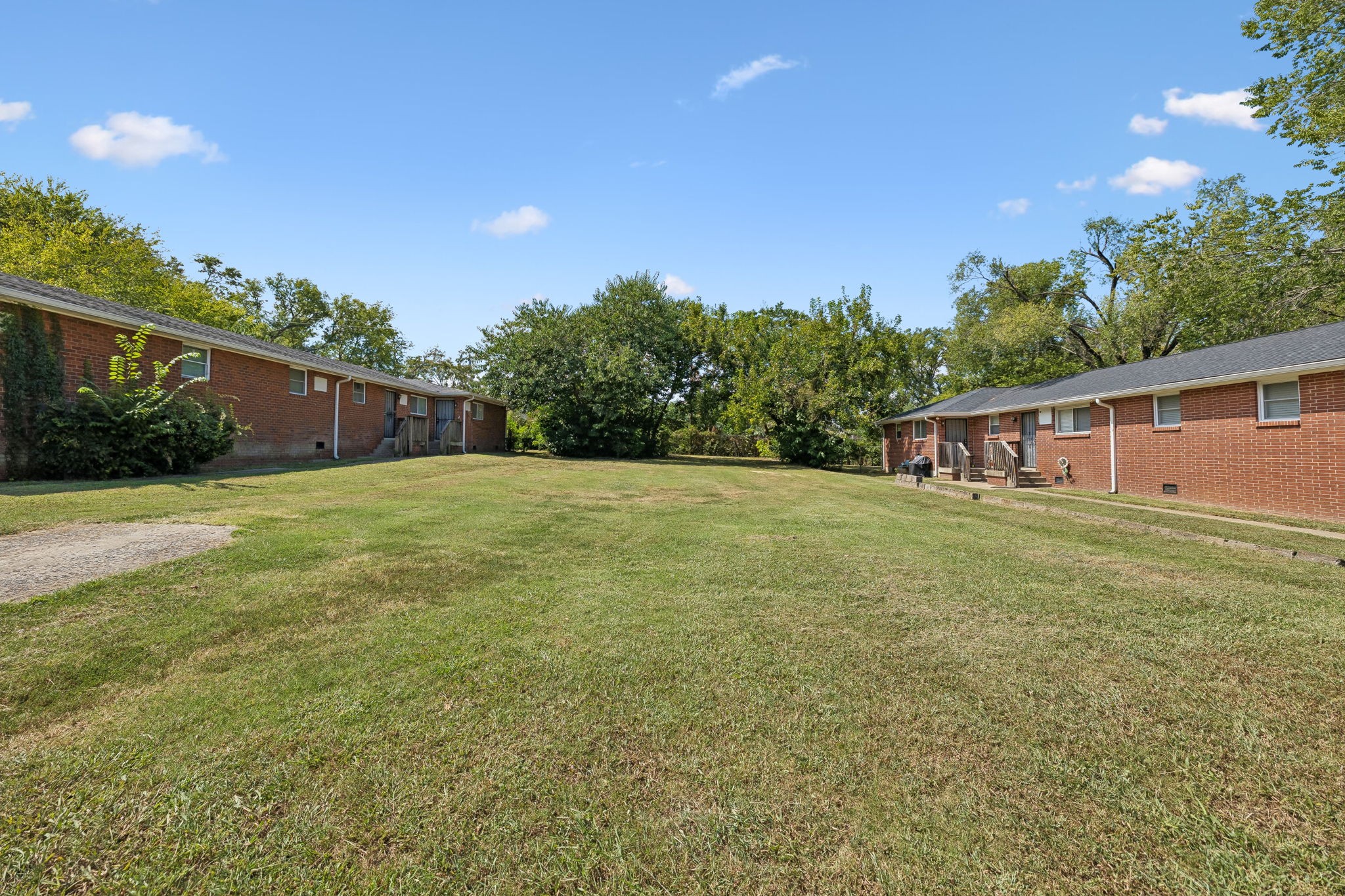 1035 31st Ave N, Nashville, TN 37209