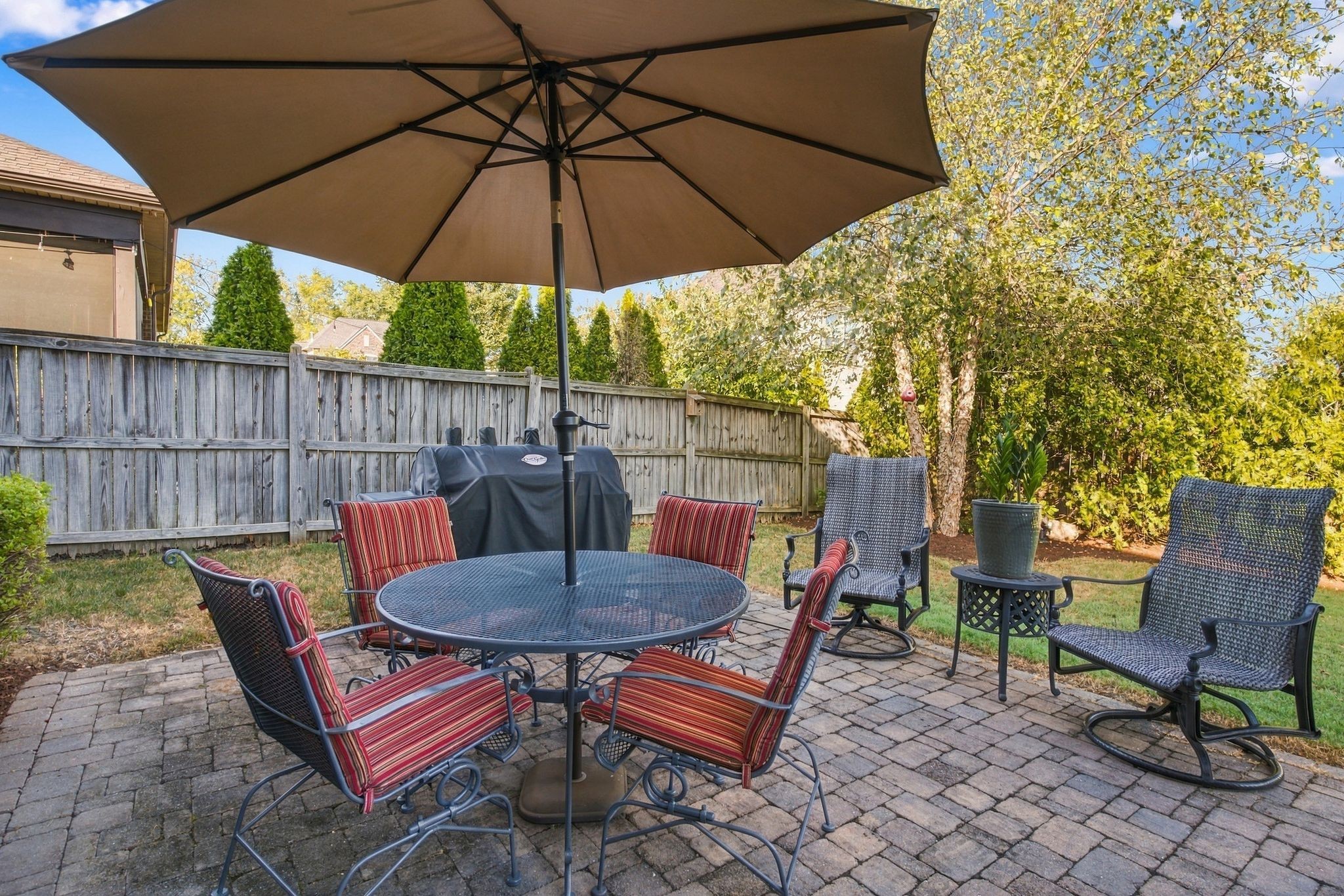 241 Sydney Dr, Goodlettsville, TN 37072