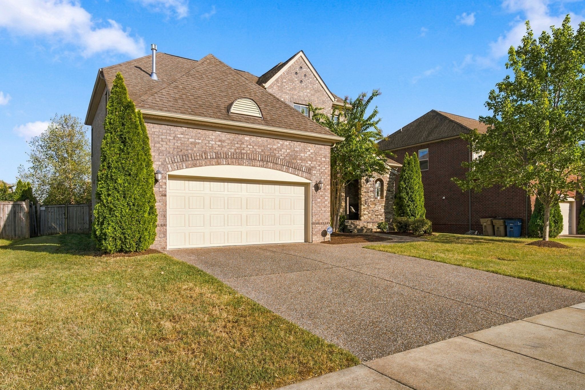 241 Sydney Dr, Goodlettsville, TN 37072