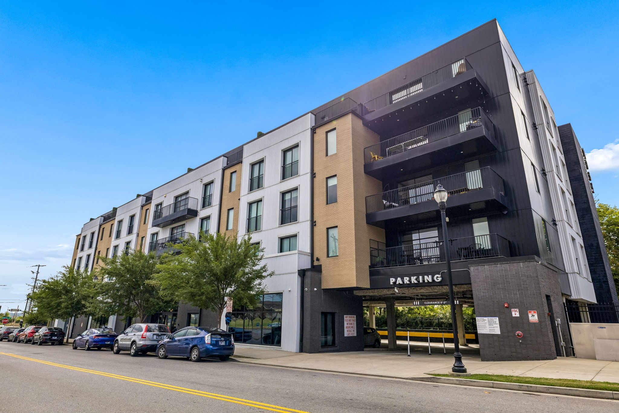 65 Lindsley Ave #513, Nashville, TN 37210