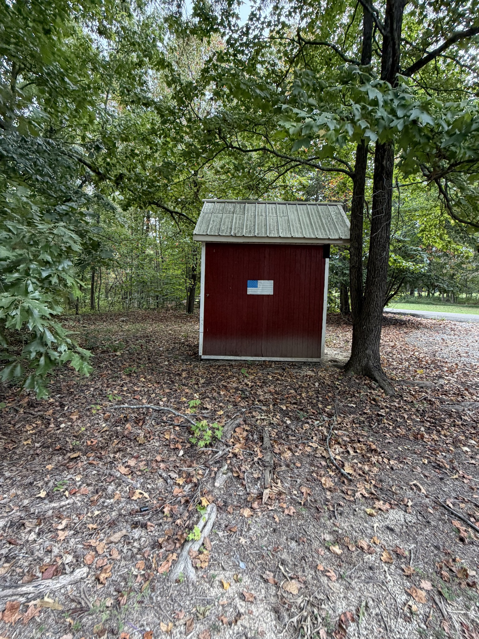 397 Buck Perry Rd, Bethpage, TN 37022