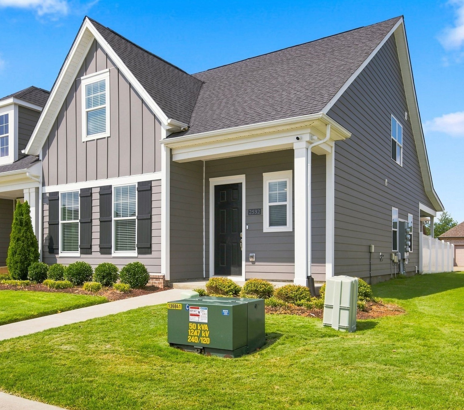 2532 Elmcroft Ave, Murfreesboro, TN 37128