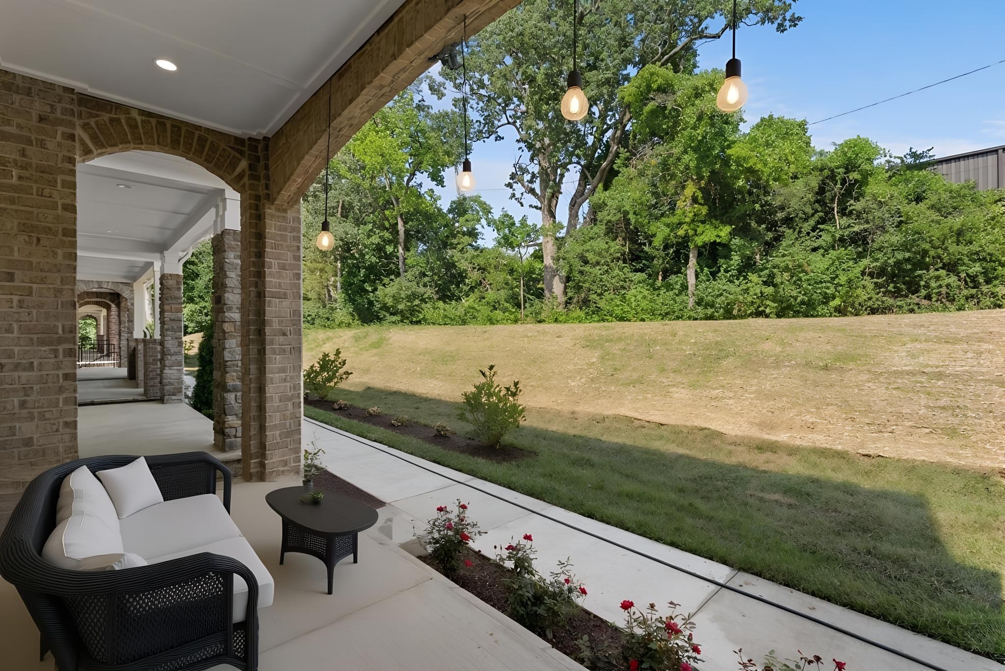 606 Summit Trl, Nashville, TN 37207