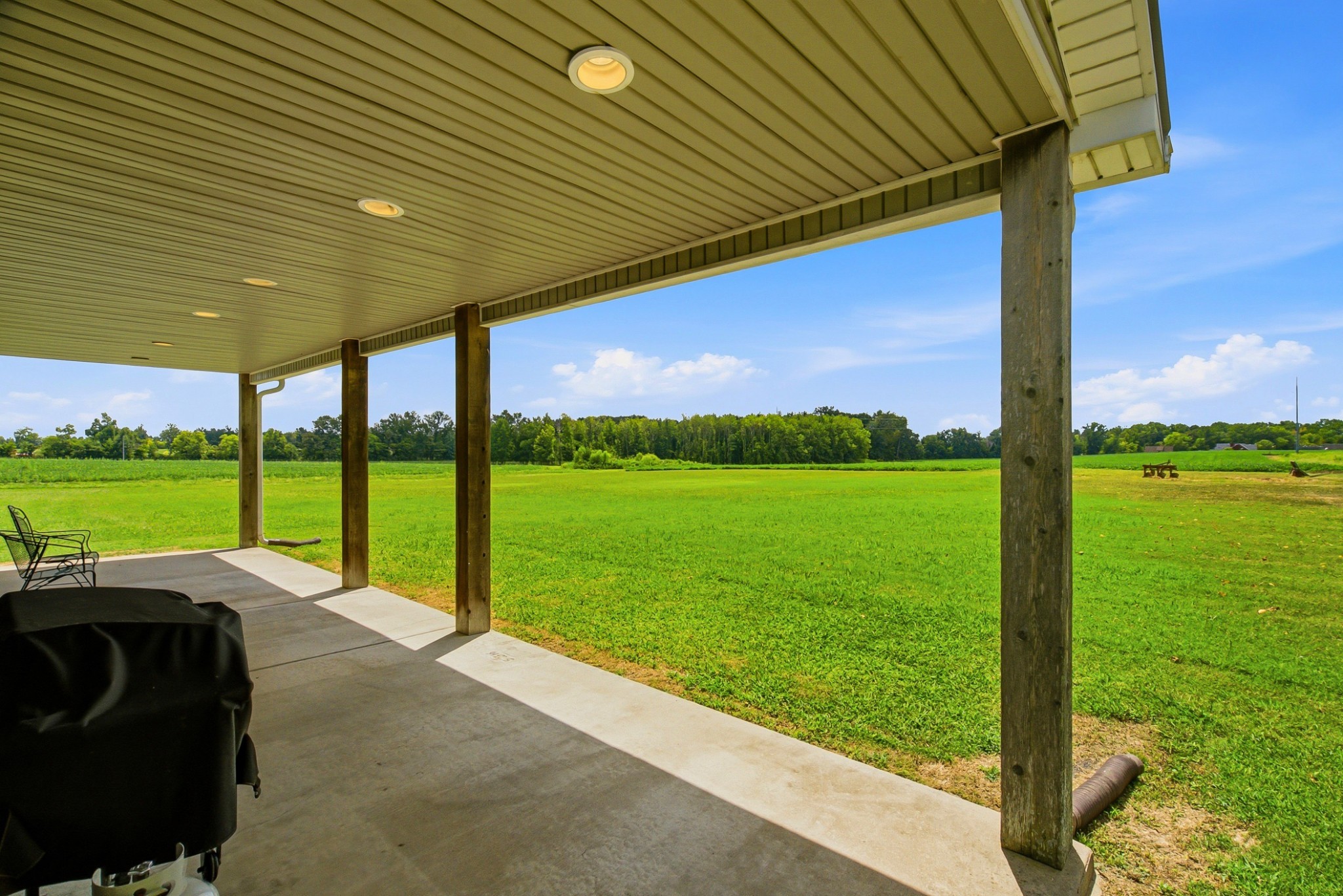 282 Highway 259, Portland, TN 37148