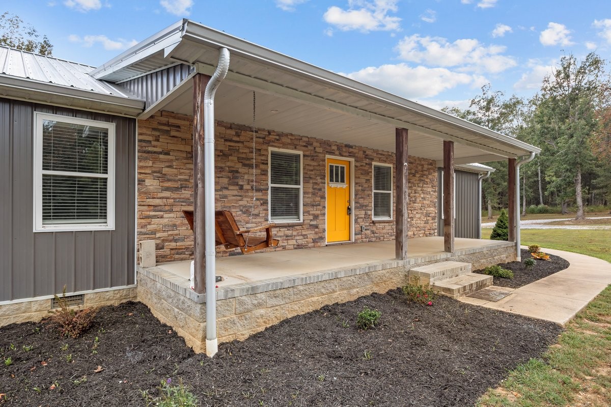 2250 Butcher Ridge Rd, Cumberland Furnace, TN 37051