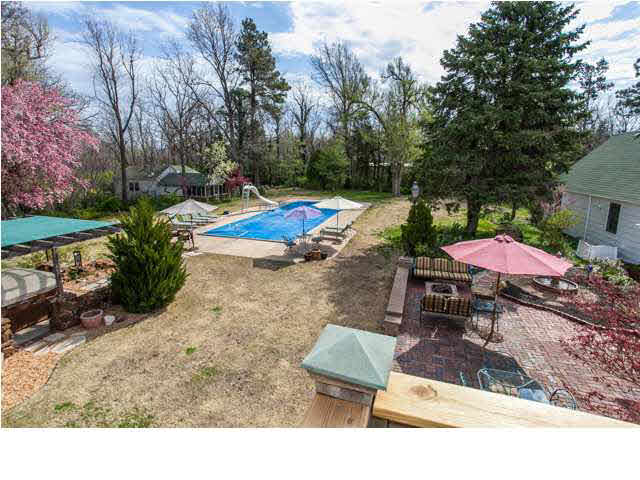 8116 W Maple St, Wichita, KS 67209