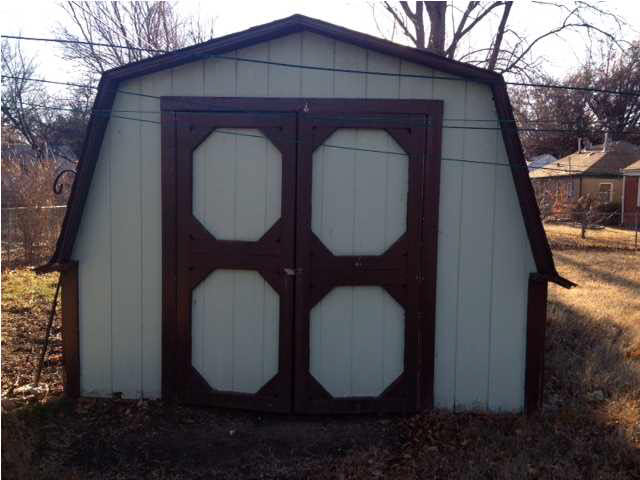 714 S Mission, Wichita, KS 67037