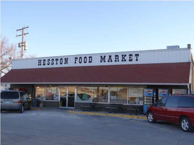 115 W Smith St, Hesston, KS 67062