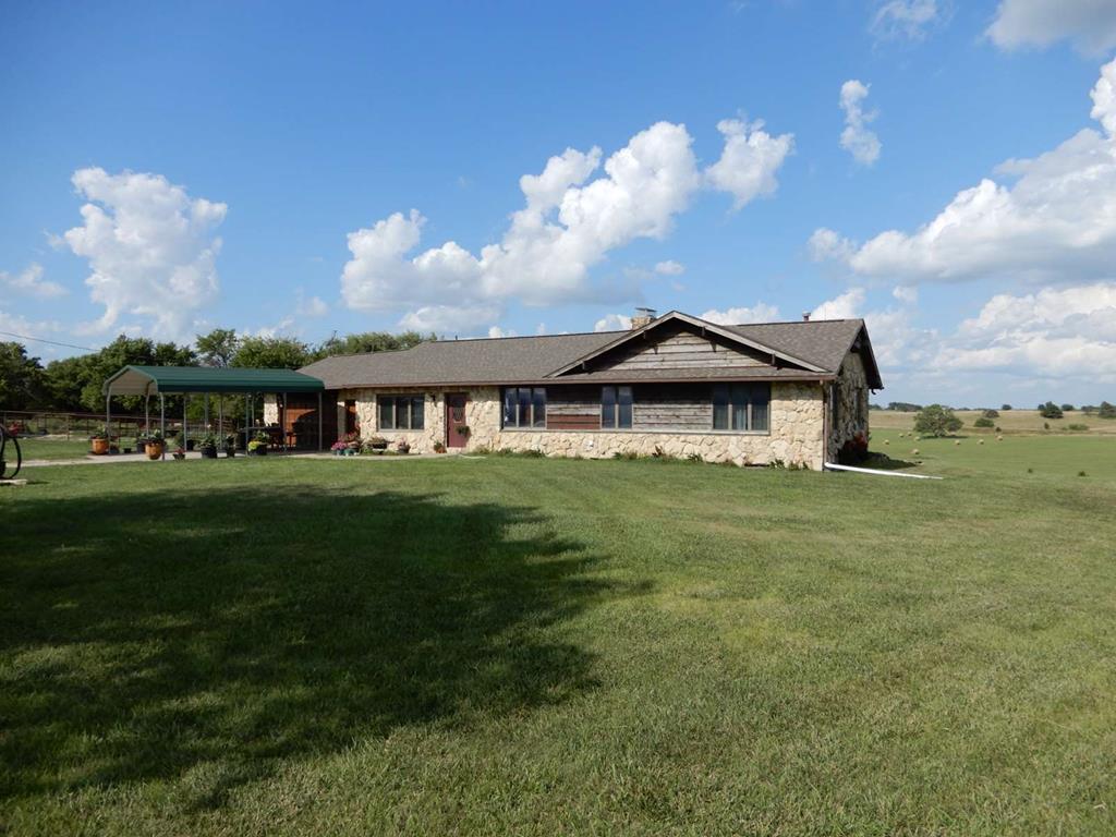 2444 250th, Lincolnville, KS 66858