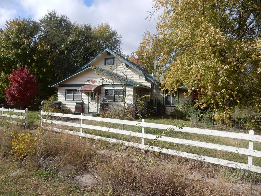 2513 Unicorn, Lincolnville, KS 66858