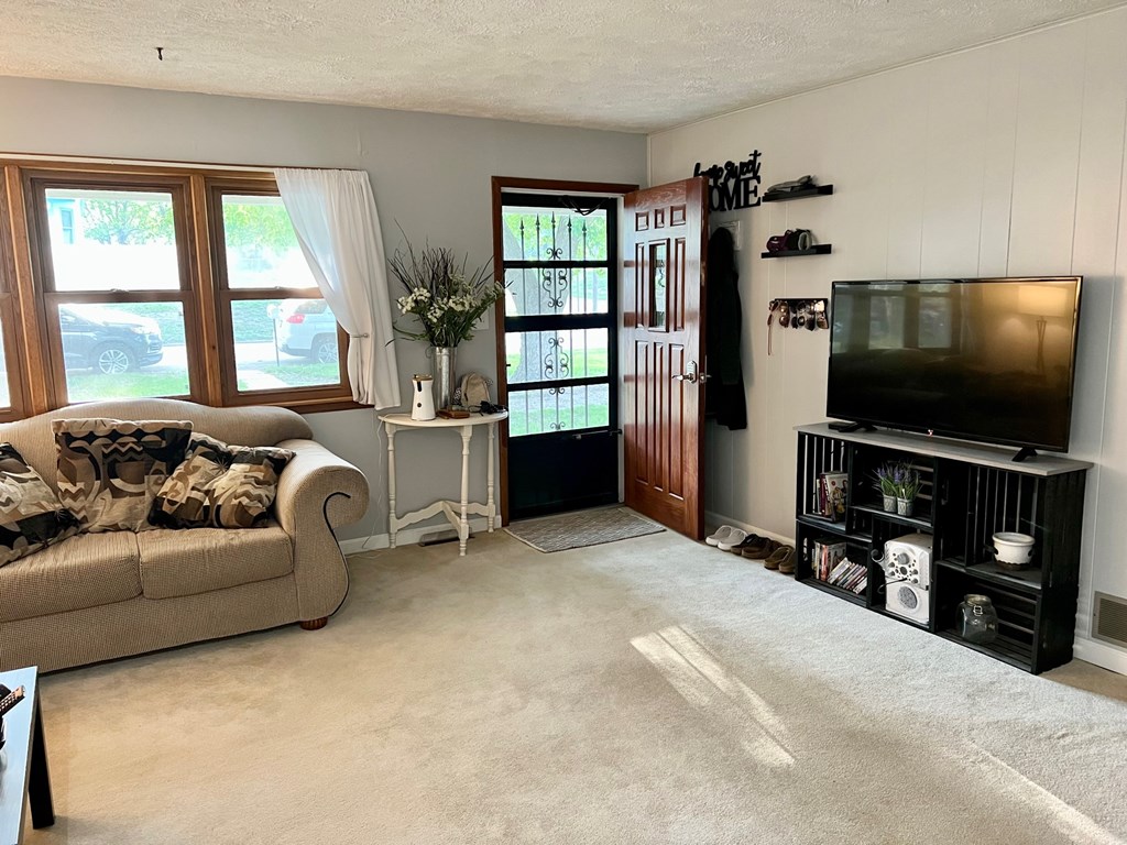622 N Commercial, Mankato, KS 66956
