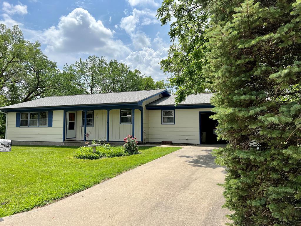 109 W Jay, Mankato, KS 66956