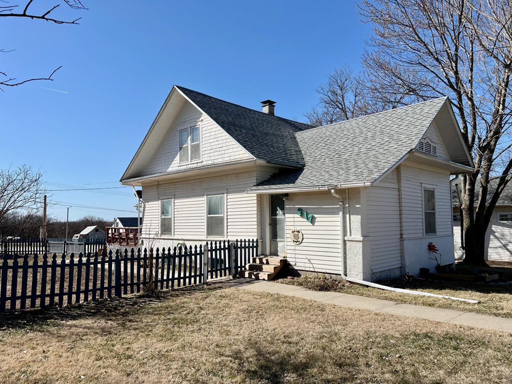 217 W Main, Mankato, KS 66956