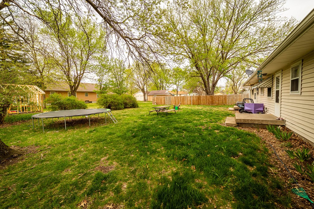 2430 O, Belleville, KS 66935