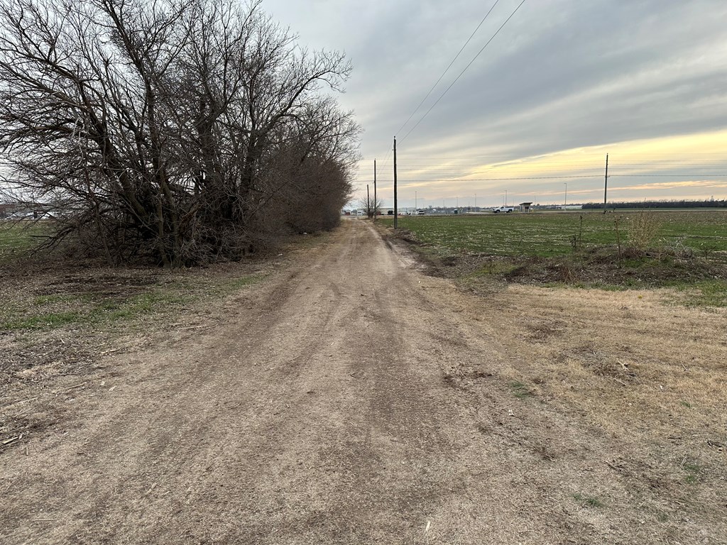 1991 E Northview Rd, Mcpherson, KS 67460