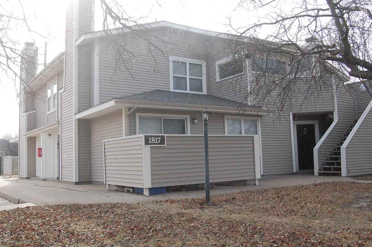 1817 E 24th Ave #1819 E 24th Ave, Hutchinson, KS 67502