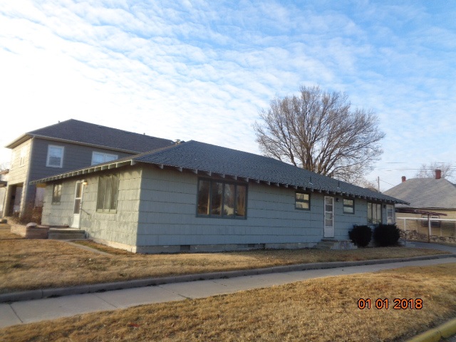 228 E 5th #228 E 5th Unit B, Hutchinson, KS 67505
