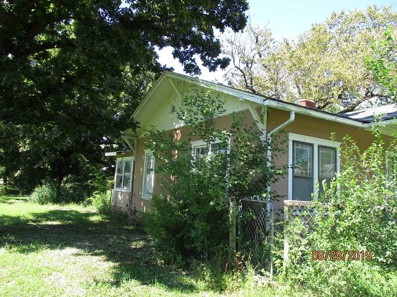 203 Walnut, Cedar Vale, KS 67024