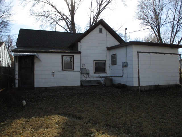 214 W Walnut St, Junction City, KS 66441