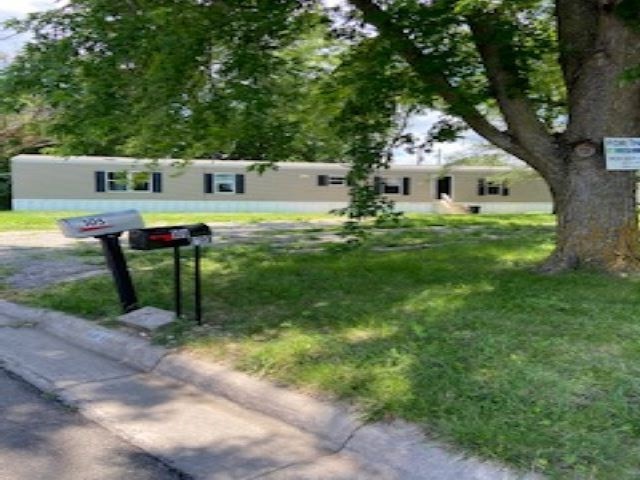 105 Byrd St, Junction City, KS 66441