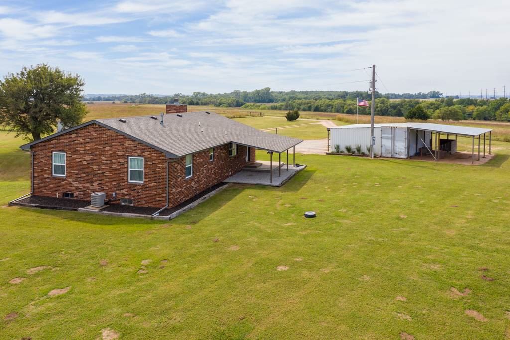1048 NE 150 Rd, Argonia, KS 67004