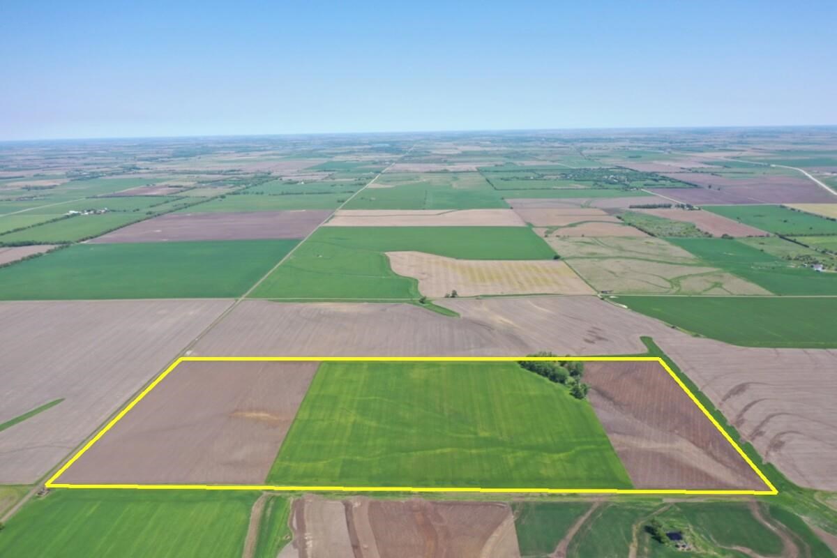 000 Upland Rd, Lincolnville, KS 66858