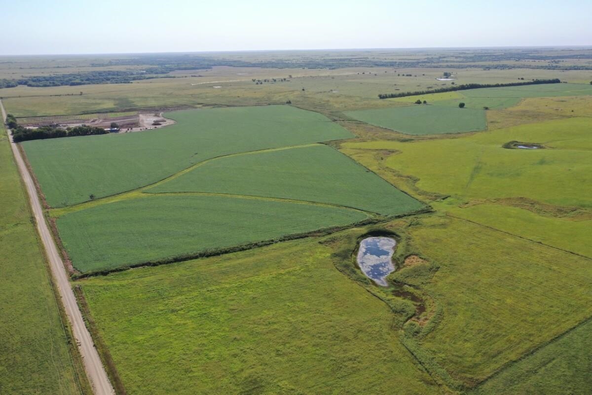 2849 250th, Lincolnville, KS 66858
