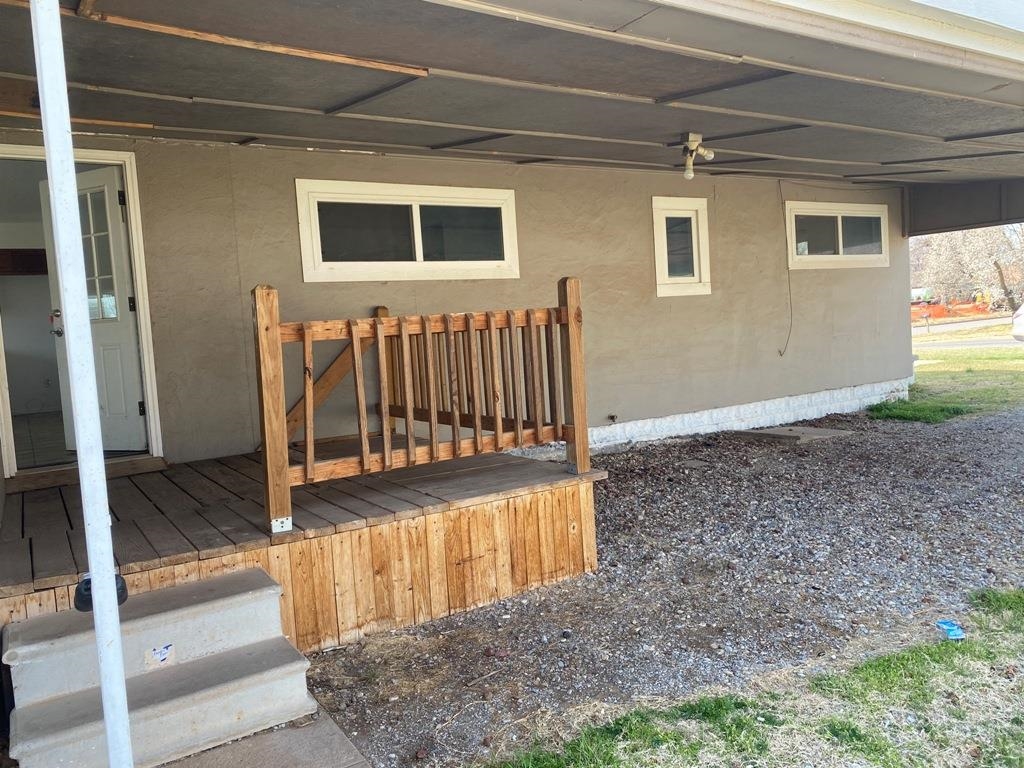 503 Dickinson St, Kiowa, KS 67070