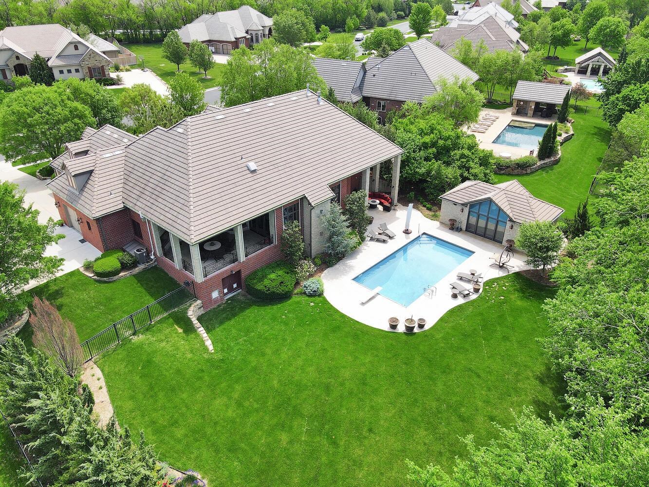 2101 N Crooked Pine St, Wichita, KS 67230