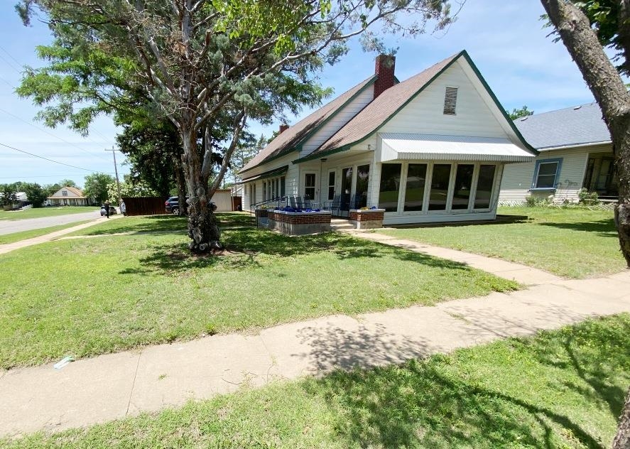 100 W Walnut St, Coldwater, KS 67029