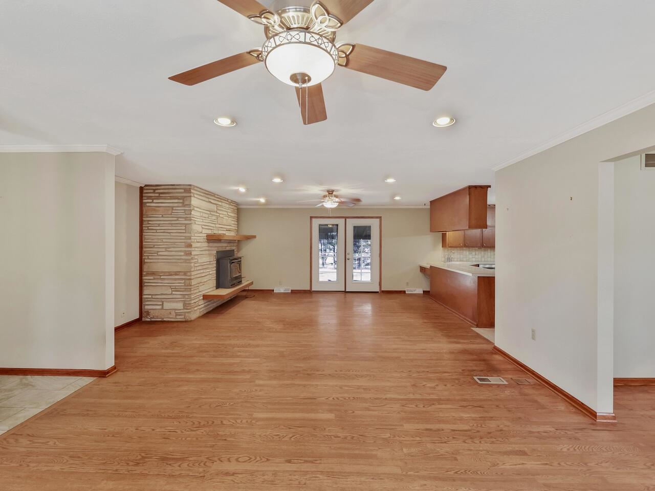 1301 S Seville, Wichita, KS 67209