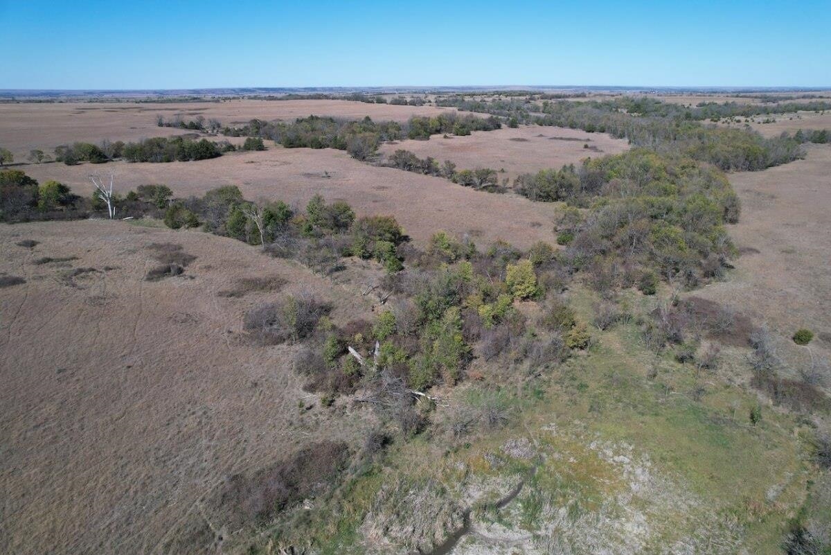 000 Road 8, Cedar Vale, KS 67024