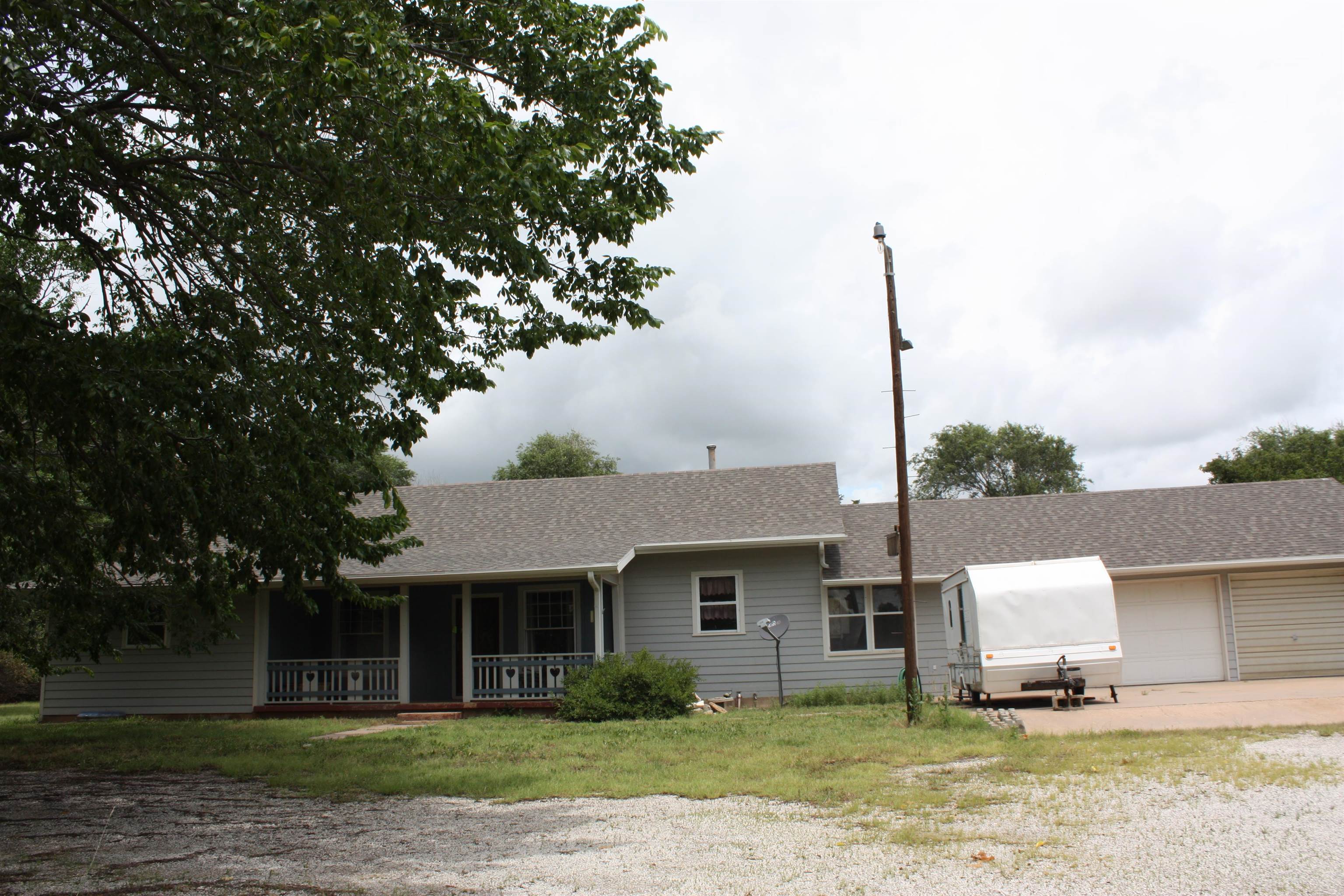 1198 NW 60th Rd, Attica, KS 67009