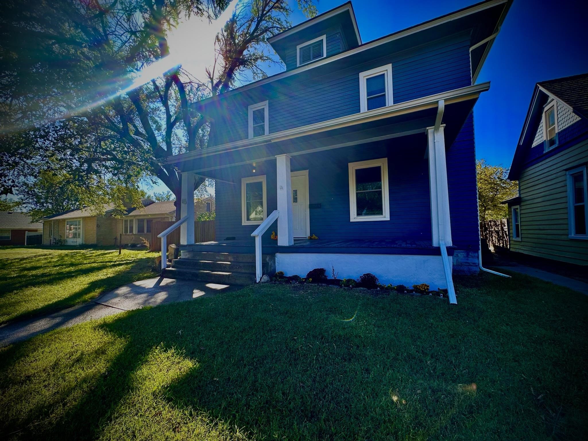 219 N Jackson St, Pratt, KS 67124