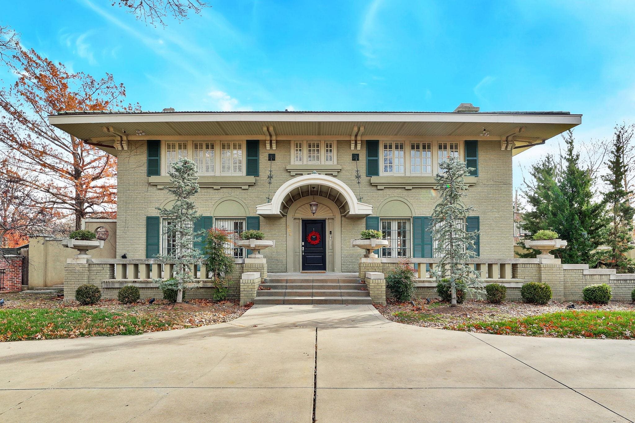 304 N Belmont Ave, Wichita, KS 67208