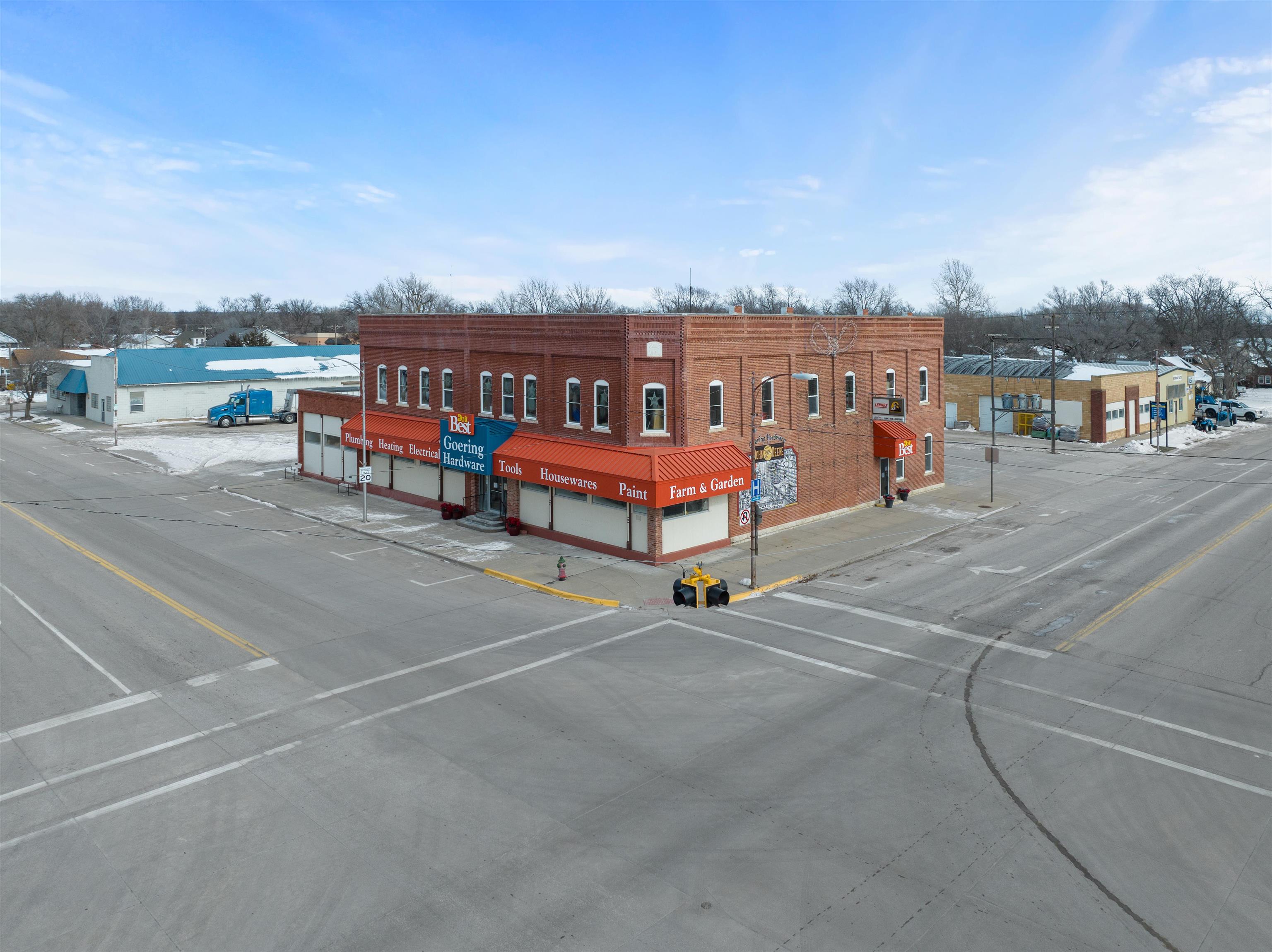 104 N Christian Ave, Moundridge, KS 67107
