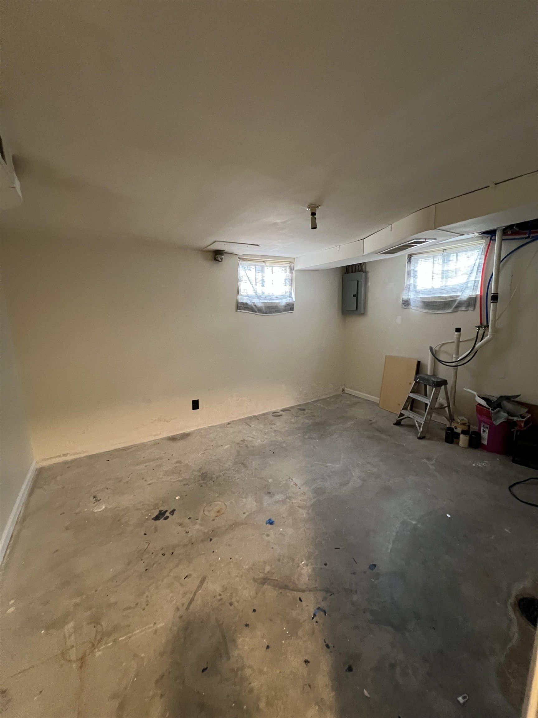217 W 12th St st, Larned, KS 67550