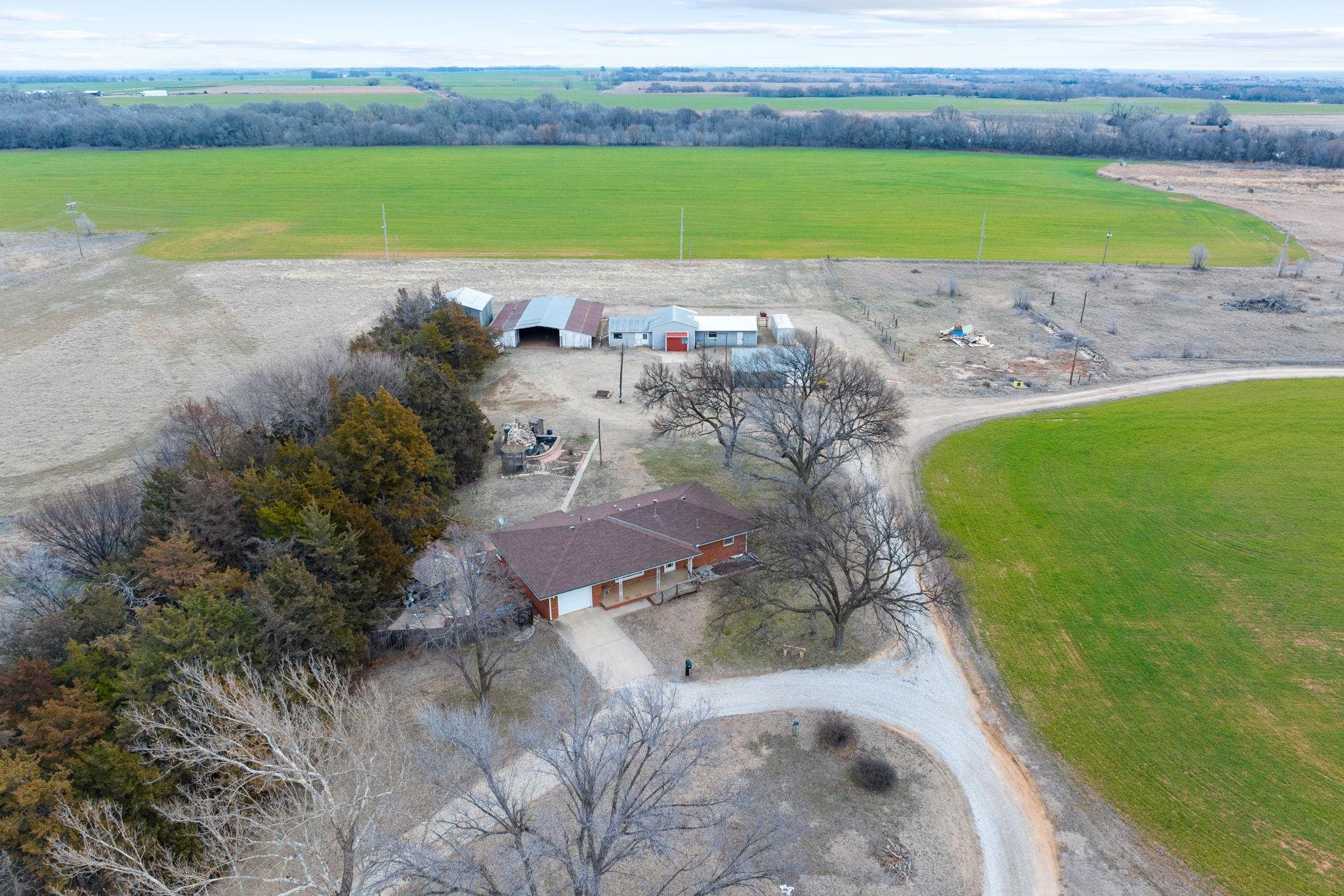 2204 N Chariton St, Kingman, KS 67068