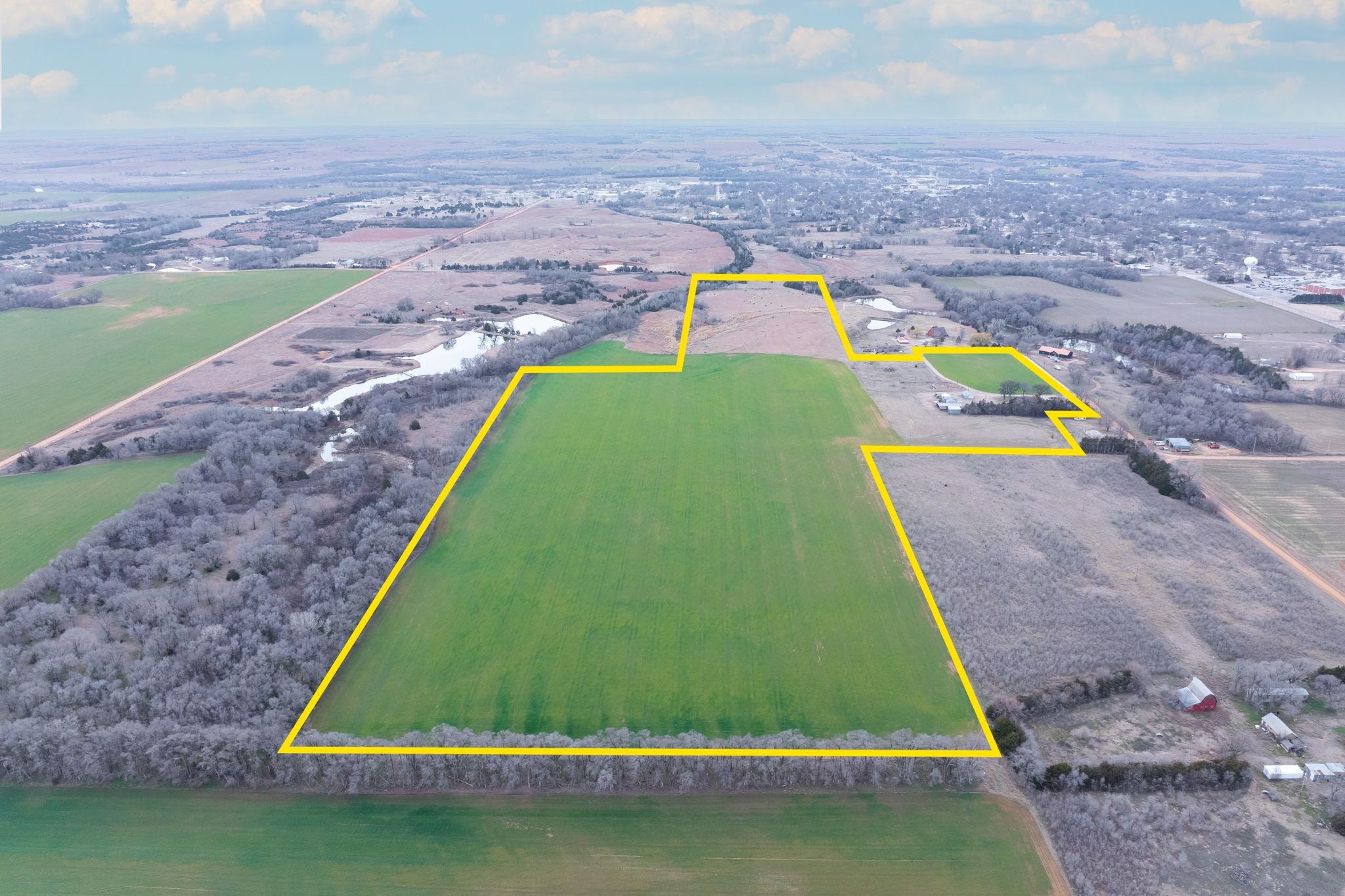2204 N Chariton St, Kingman, KS 67068