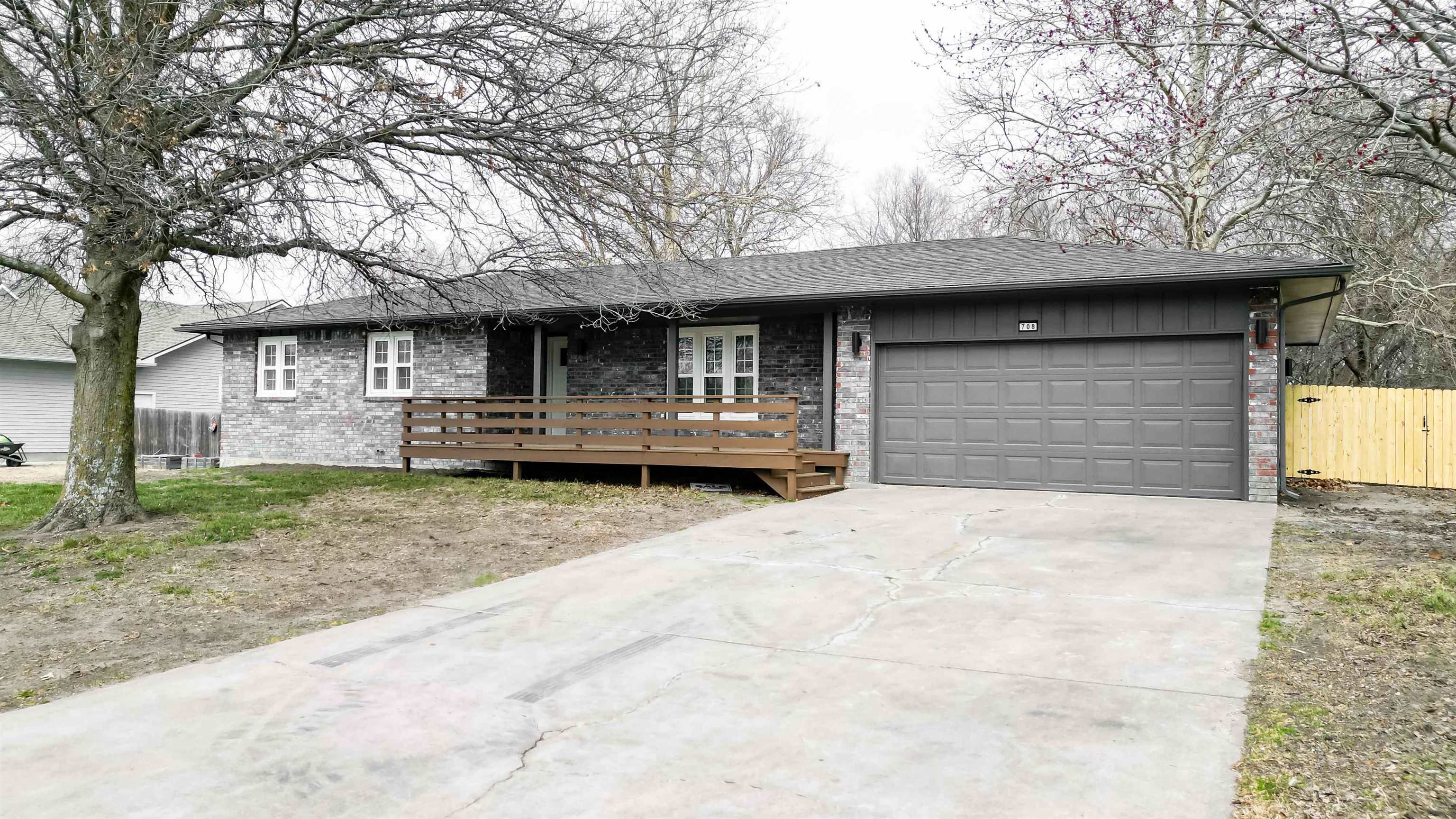 708 E 1st, Whitewater, KS 67154