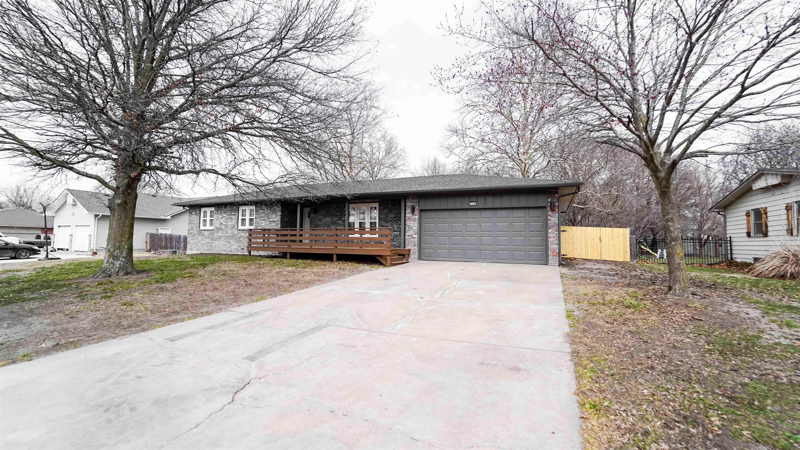 708 E 1st, Whitewater, KS 67154