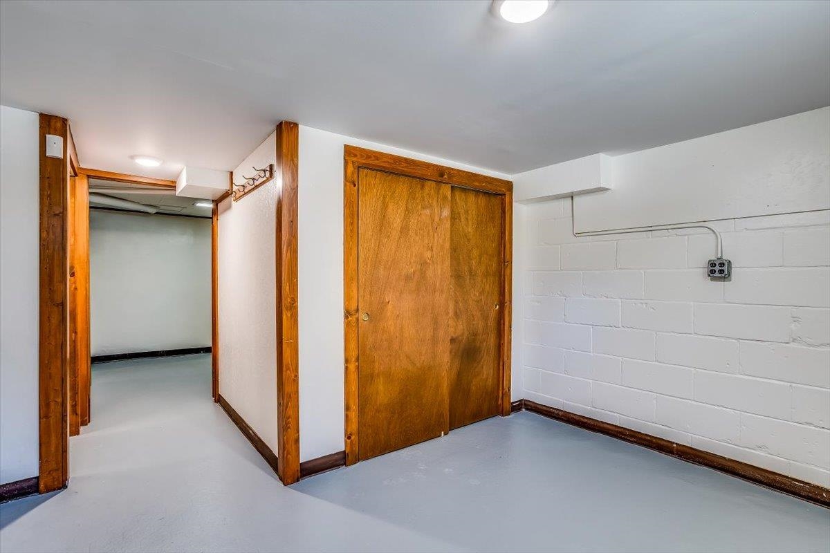 415 N Jackson St, Pratt, KS 67124