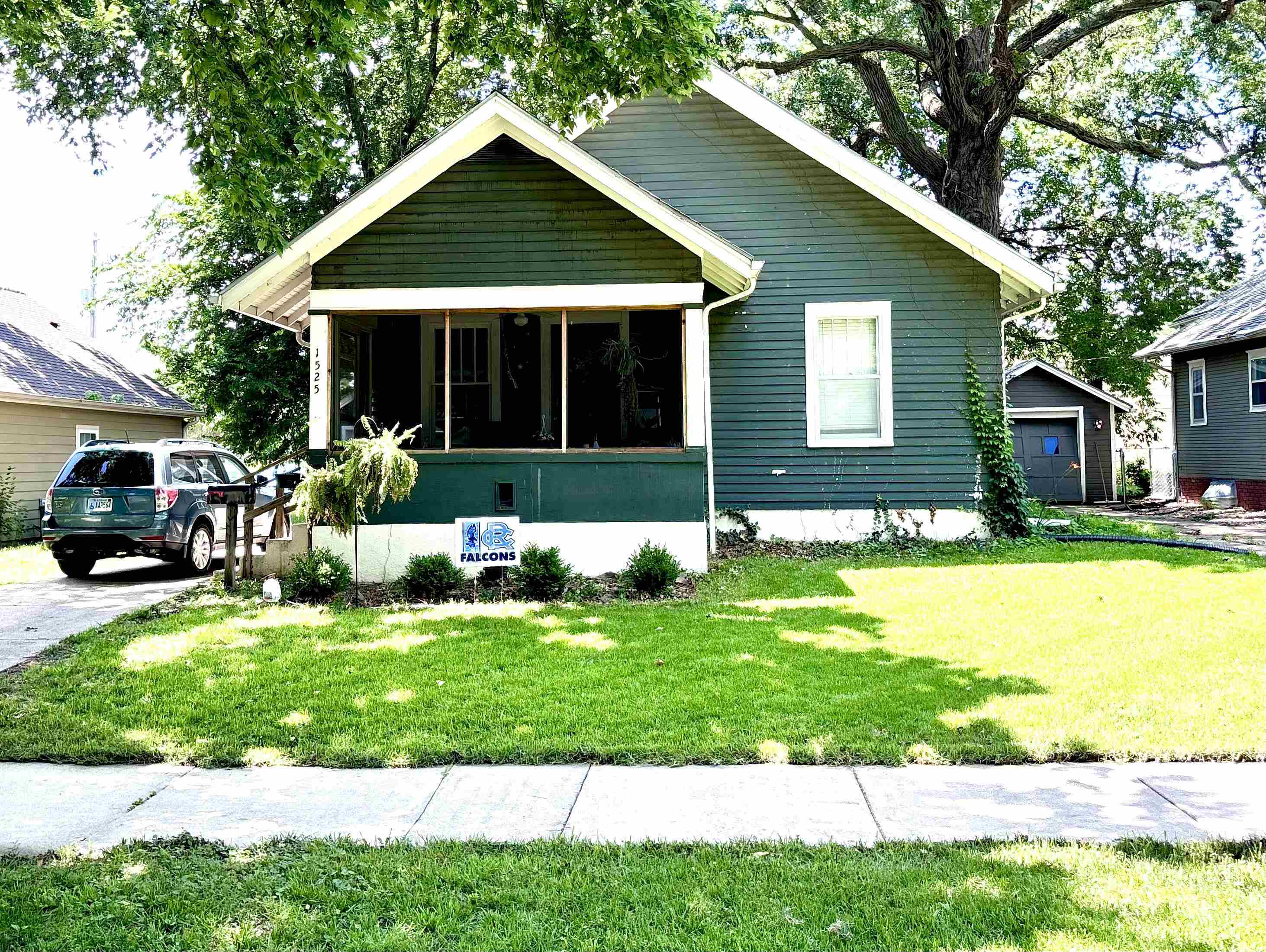 1525 Humboldt St, Manhattan, KS 66502