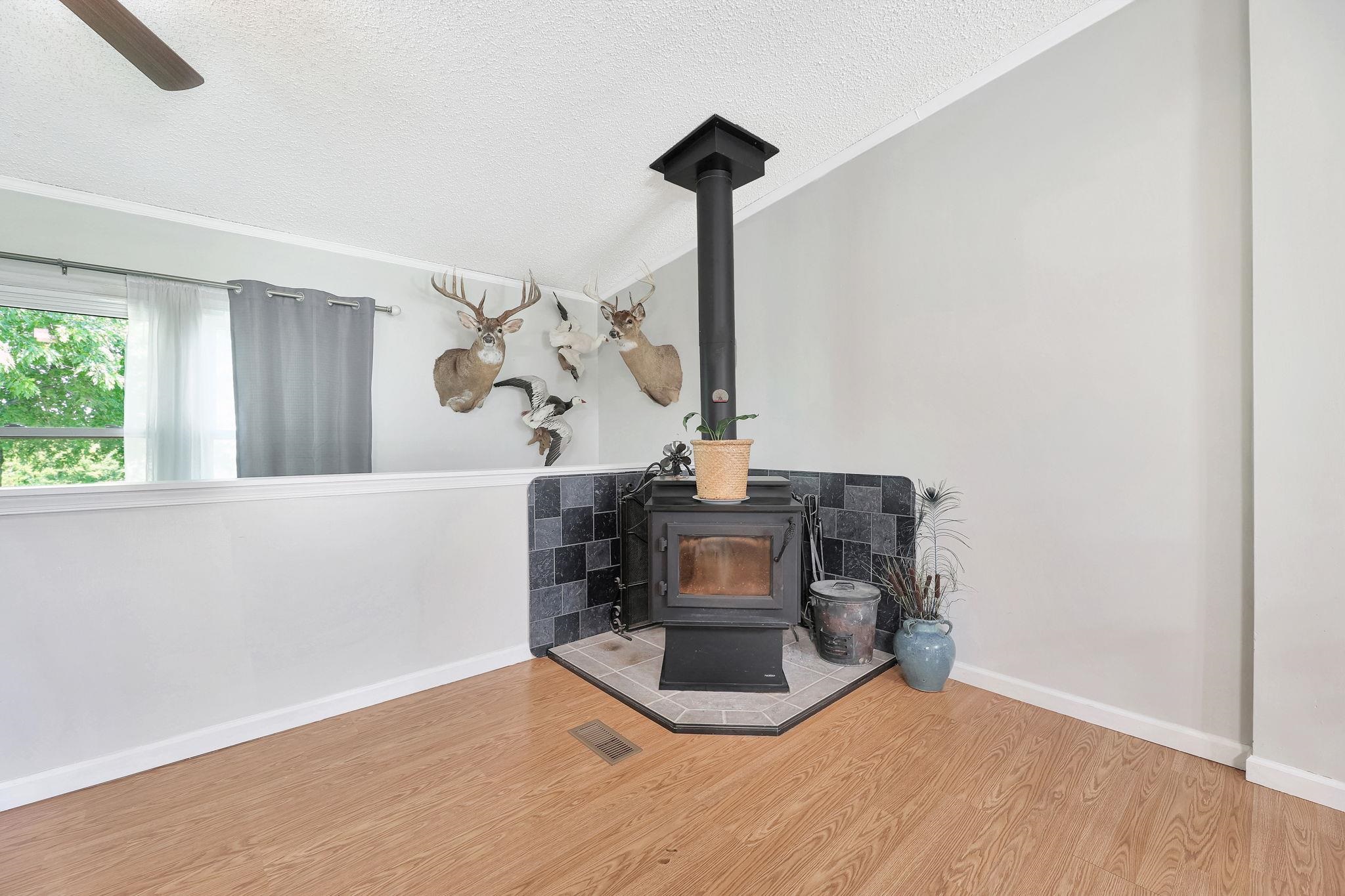 9960 S Ridge Rd, Clearwater, KS 67026