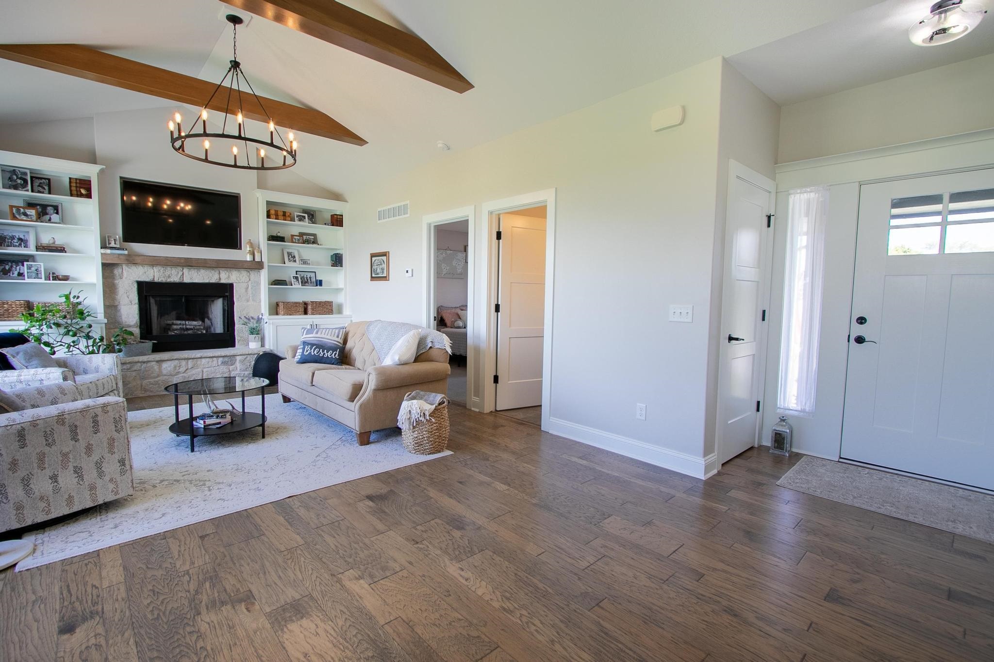 503 E Central St, Whitewater, KS 67154