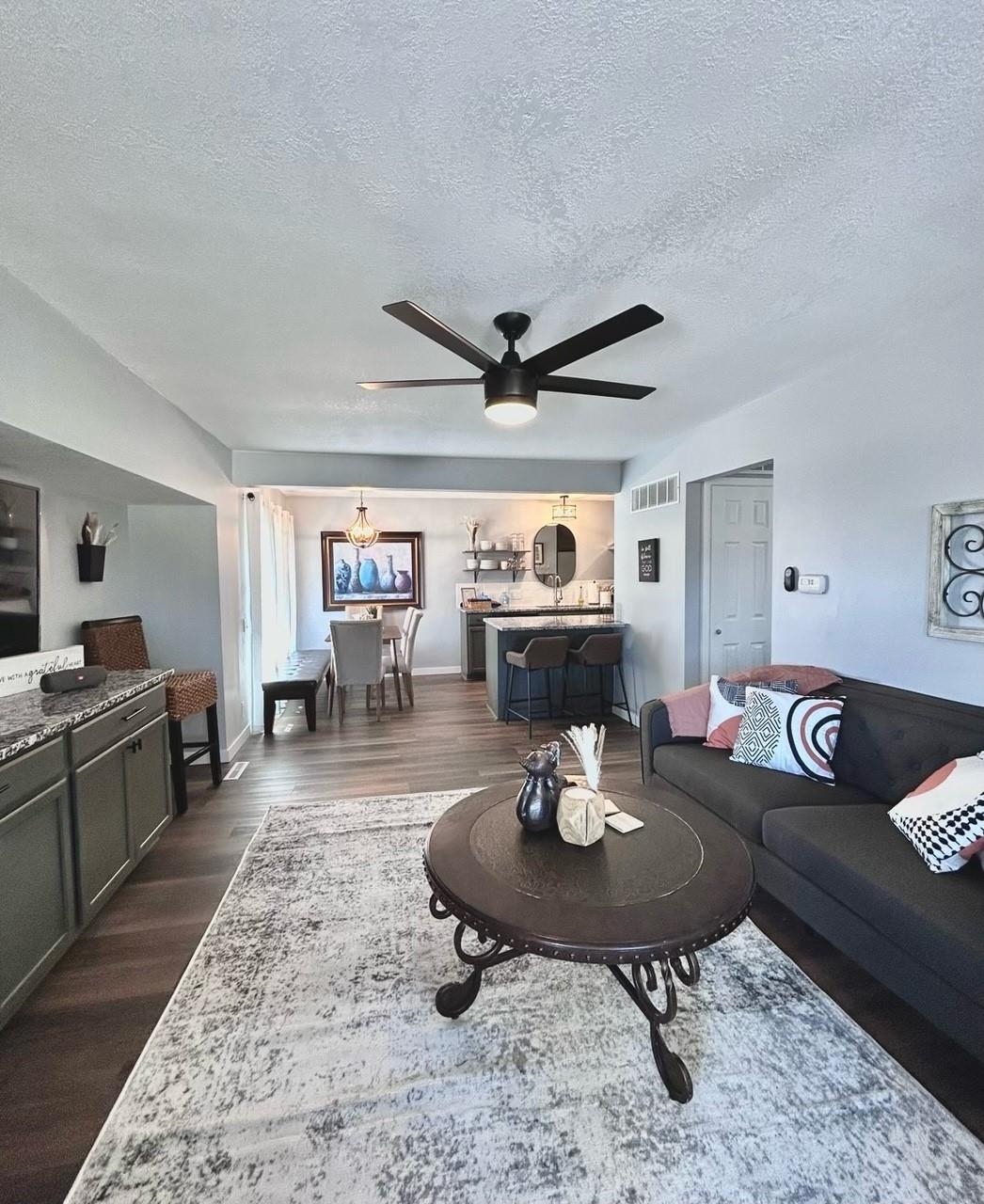 236 E Grant Ave, Kingman, KS 67068
